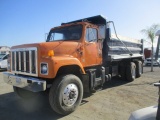 International 2574 T/A Dump Truck,