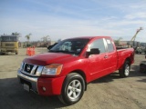 2010 Nissan Titan SE Extended-Cab Pickup Truck,