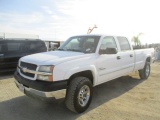 2004 Chevrolet 2500HD LS Crew-Cab Pickup Truck,