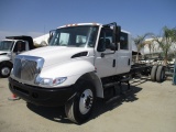 2015 International 4300 CrewCab S/A Cab & Chassis,