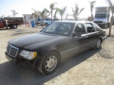 Mercedes-Benz S500 Sedan,