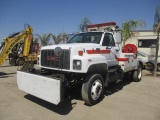 2002 GMC C7500 S/A Tow Truck,