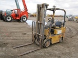 Caterpillar T35D Warehouse Forklift,