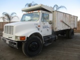 International 4900 S/A Debris Dump Truck,