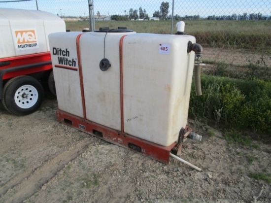 Ditch Witch 300 Gallon Water Tank,