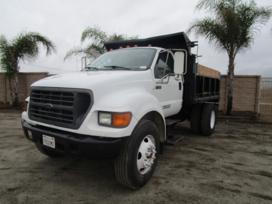 2000 Ford F750 S/A Dump Truck,