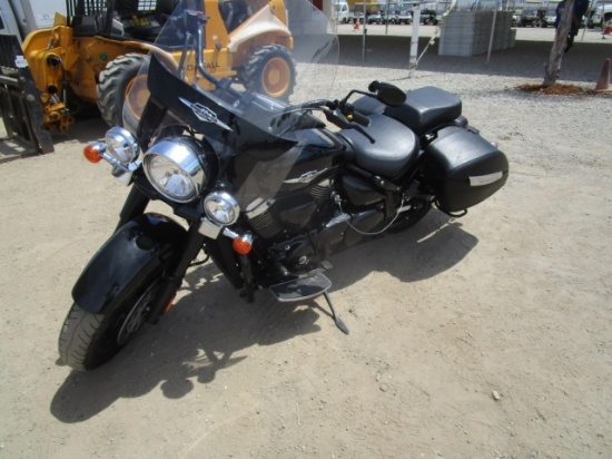 2013 Suzuki VL1500 Motor Cycle,