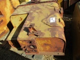651B/657B Hydraulic Tanks