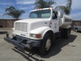 International 4700 S/A Water Truck,