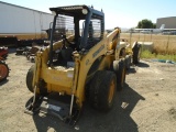 Komatsu SK1020 Skid Steer Loader,