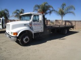 International 4700 S/A Roll-Back Tow Truck,