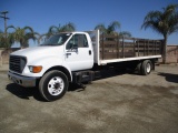 2000 Ford F650 XL S/A Flatbed Stakebed Truck,