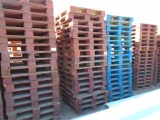 (36) Wood Pallets
