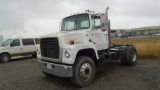 Ford L8000 Cab & Chassis,