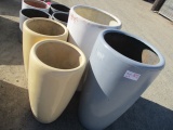 (4) Fiberglass Pots