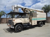 GMC Topkick S/A Chipper Bucket Truck,