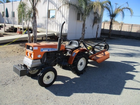 Shibaura SD1400A Utility Ag Tractor,