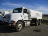 International 8100 T/A Water Truck,