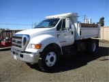 2006 Ford F750 S/A Dump Truck,