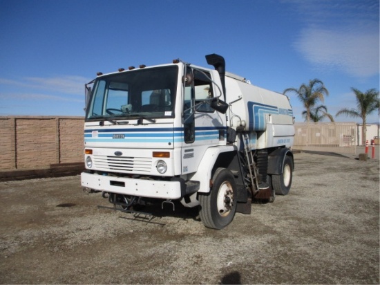 2000 Johnston SC7000 S/A Sweeper Truck,