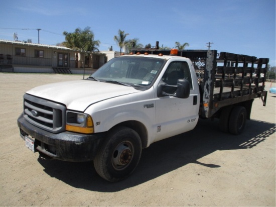 Ford F350 SD S/A Flatbed Stakebed Truck,