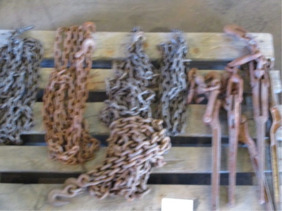 Pallet Of (5) Chains & (5) Binders