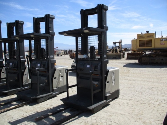 Crown 3400 Narrow Isle Stand Up Forklift,