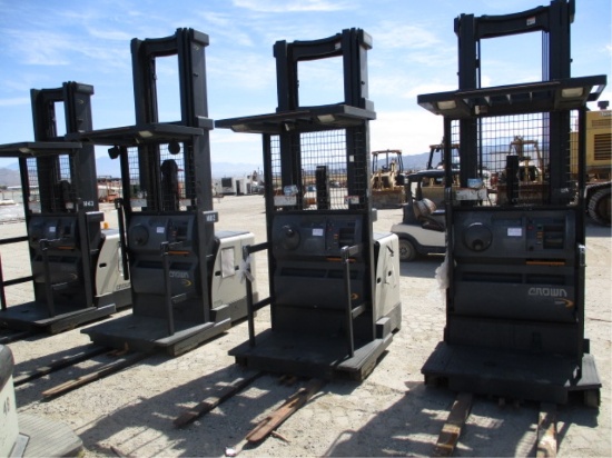 Crown 3400 Narrow Isle Stand Up Forklift,