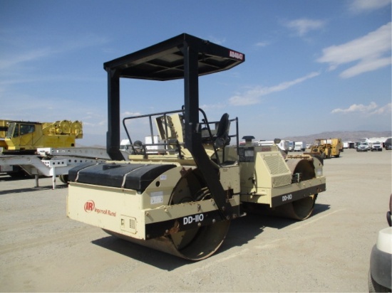 2000 Ingersoll-Rand DD110 Tandem Vibratory Roller,