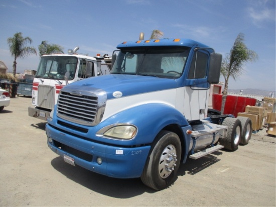 2009 Freightliner Columbia 120 T/A Truck Tractor,
