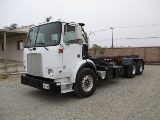 2005 Autocar Xpeditor COE T/A Roll-Off Truck,