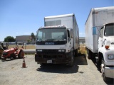 Isuzu FTR COE S/A Box Truck,