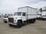International S1600 S/A Box Truck,