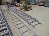 28' Heavy Duty Aluminum Ladder