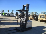 Crown SP3000 Warehouse Narrow Isle Forklift,