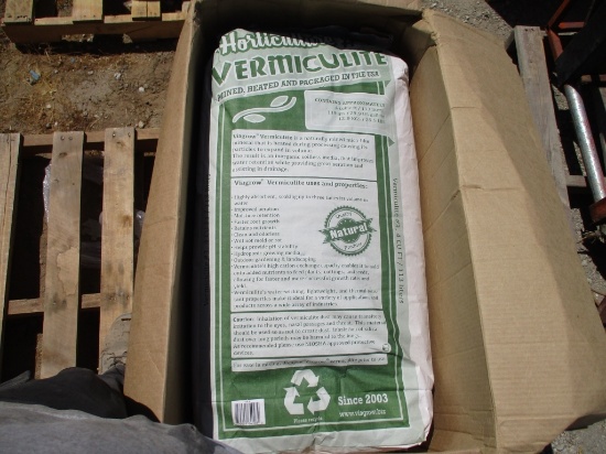 Lot Of Horticulture Vermiculite Fertilizer