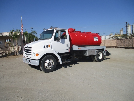2000 Sterling L7500 S/A Septic Tank Truck,