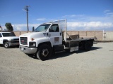 2006 GMC C6500 S/A Flatbed Truck,