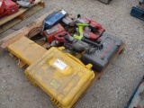 Assorted Tools, Tube Bender & Calibration Tool