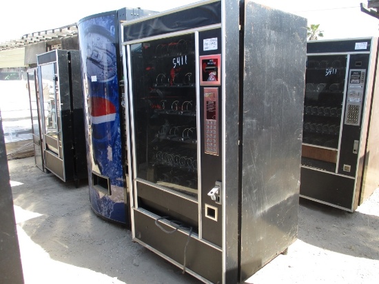 Snack Vending Machine & Soda Vending Machine