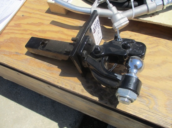 Unused 8-Ton Stiff Neck Pintle/Combo Hitch