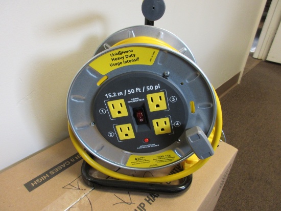 Unused Link 2 Home Electrical Cord & Reel,