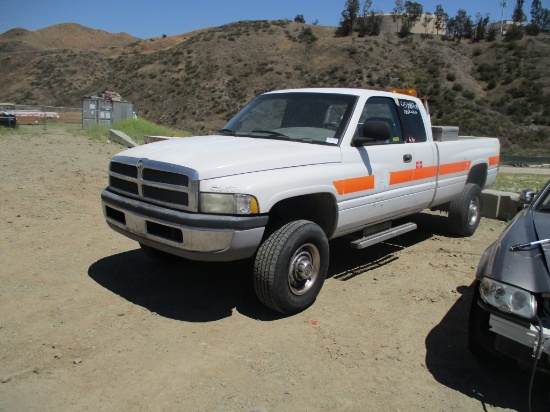 2002 Dodge Ram 3500 Extended-Cab Pickup Truck,