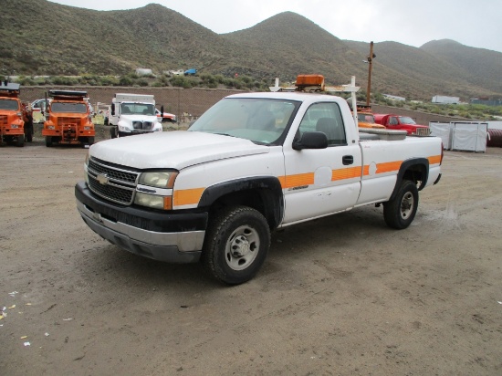 2005 Chevrolet 2500 Pickup Truck,