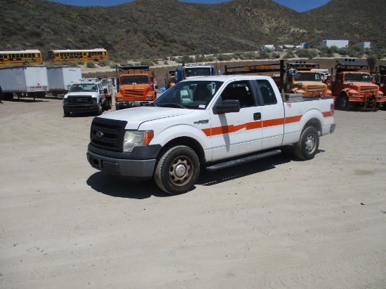 2013 Ford F150 Extended-Cab Pickup Truck,