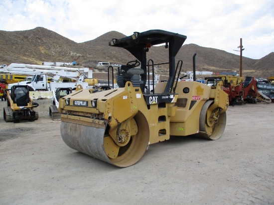 2008 Caterpillar CB534D Tandem Vibratory Roller,