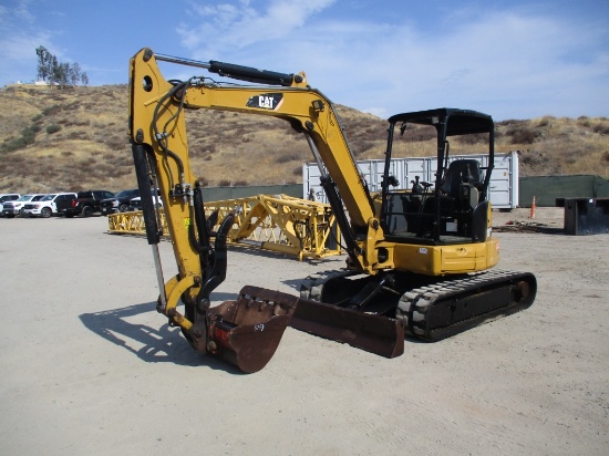 2016 Caterpillar 305.5e2 Mini-Hydraulic Excavator,