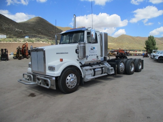 2019 Western Star W4900 4-Axle Truck Tractor,