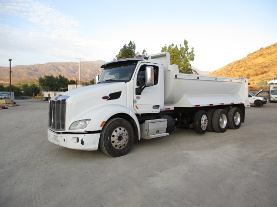 2020 Peterbilt 579 Super-10 Dump Truck,