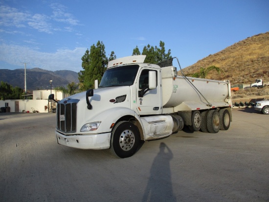 2016 Peterbilt 579 Super-10 Dump Truck,